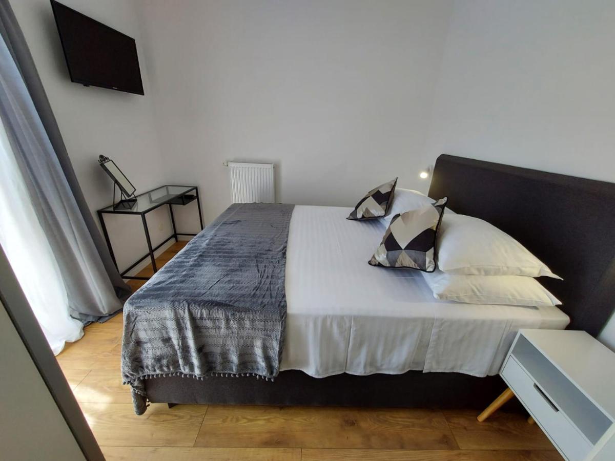 Apartmani Cvita Омиш Экстерьер фото