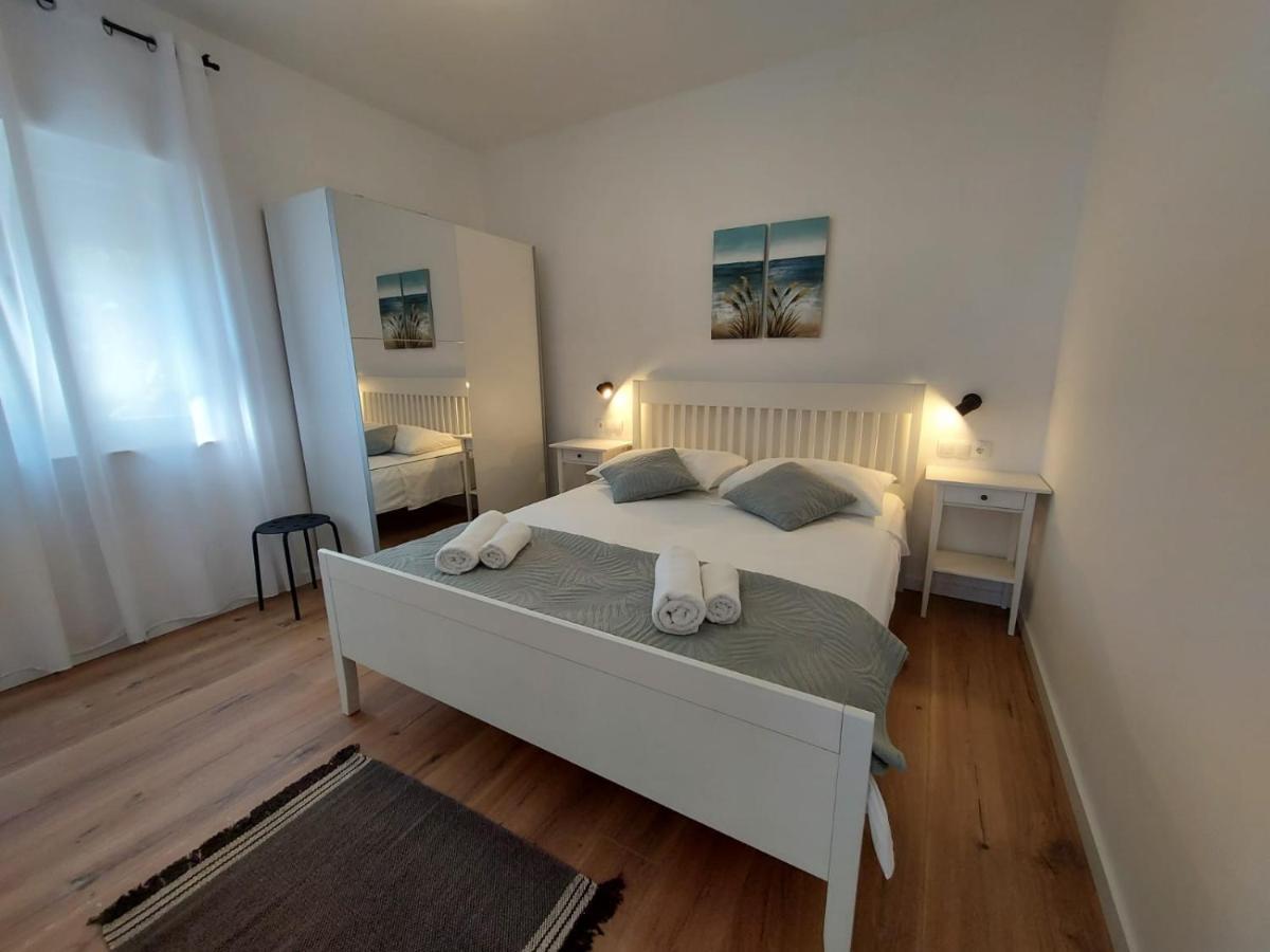 Apartmani Cvita Омиш Экстерьер фото