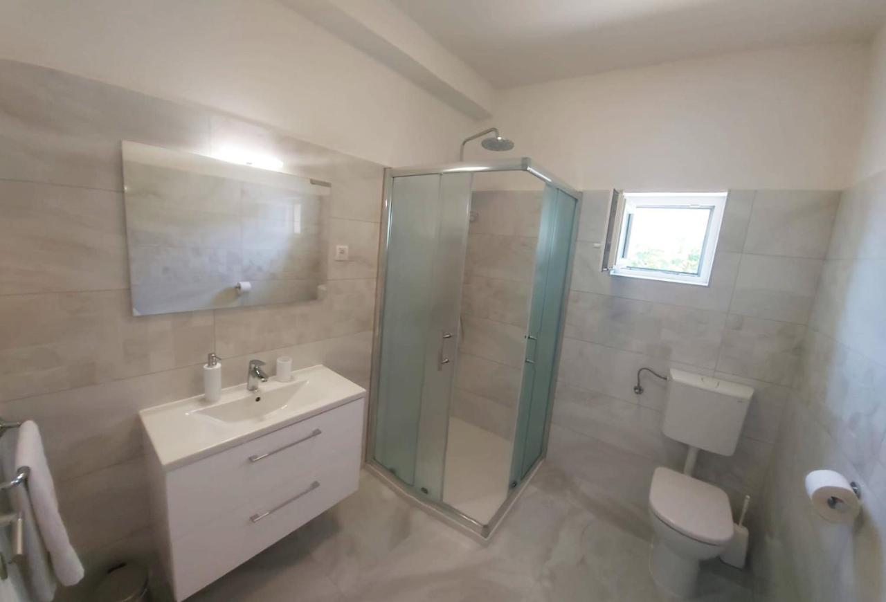 Apartmani Cvita Омиш Экстерьер фото